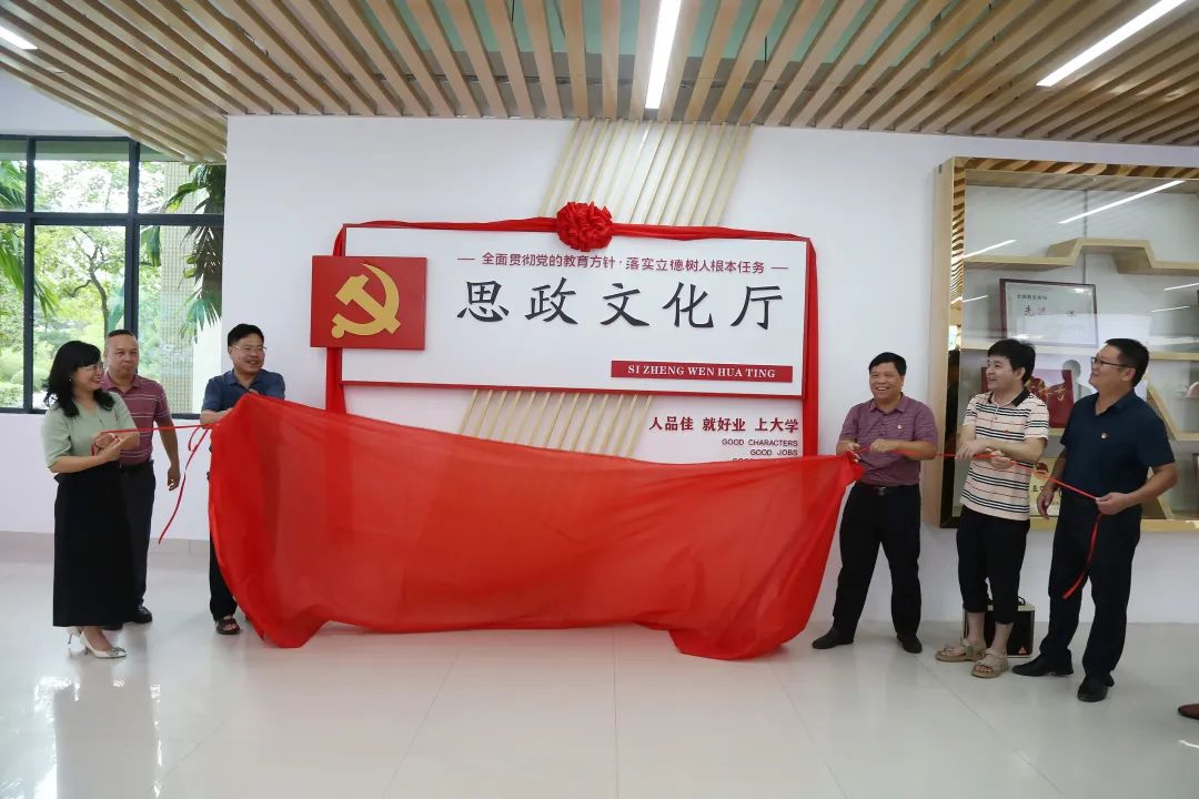1659337565120972.png image.png